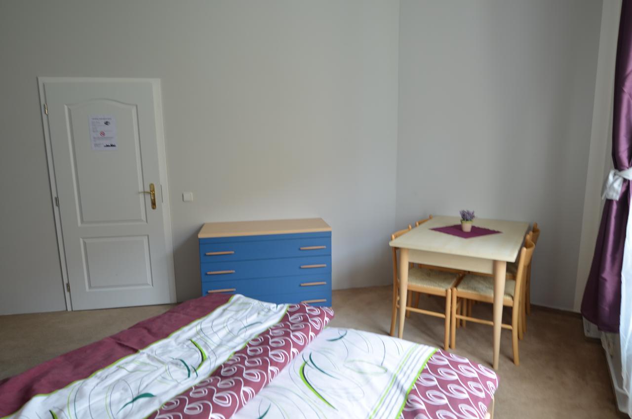 Hostel Prague City Екстериор снимка